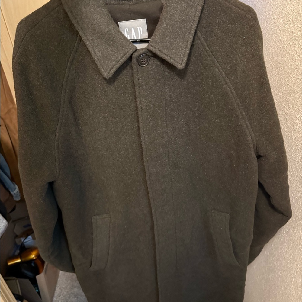 GAP - Men's Wool Raglan Trench Coat- Olive Green